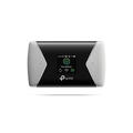 TP-Link 4G LTE Wi-Fi Mobile Router M7450 3000 mAh battery for up to 15 hours