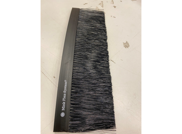 Brush Terminal 250 mm x 70 mm for Wall M 